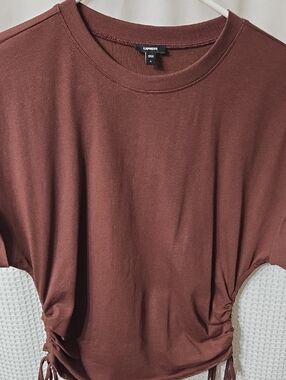 Express Women’s Rust Drawstring-Side Short Sleeve Top